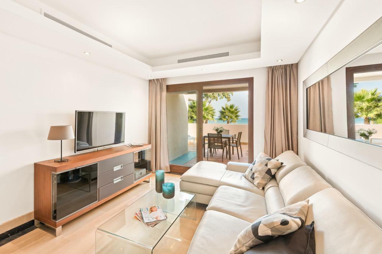 Bahia De La Plata Luxury Apartments เอสเตโปนา ภายนอก รูปภาพ