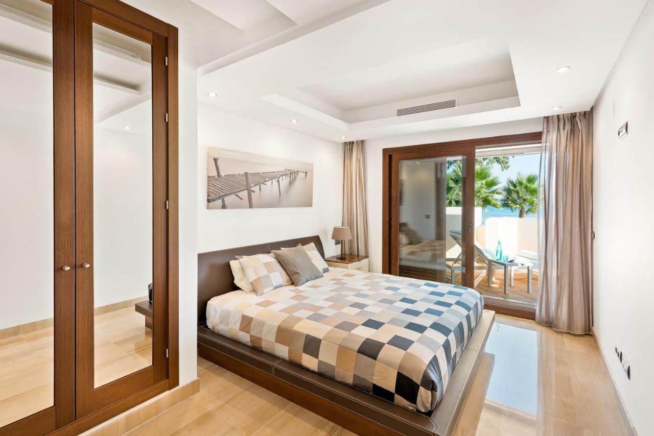 Bahia De La Plata Luxury Apartments เอสเตโปนา ภายนอก รูปภาพ