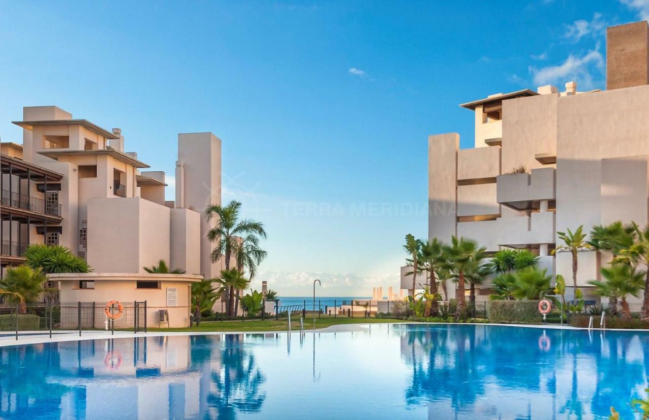 Bahia De La Plata Luxury Apartments เอสเตโปนา ภายนอก รูปภาพ